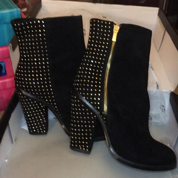 The coolest boots ever - Picture 1 of 3